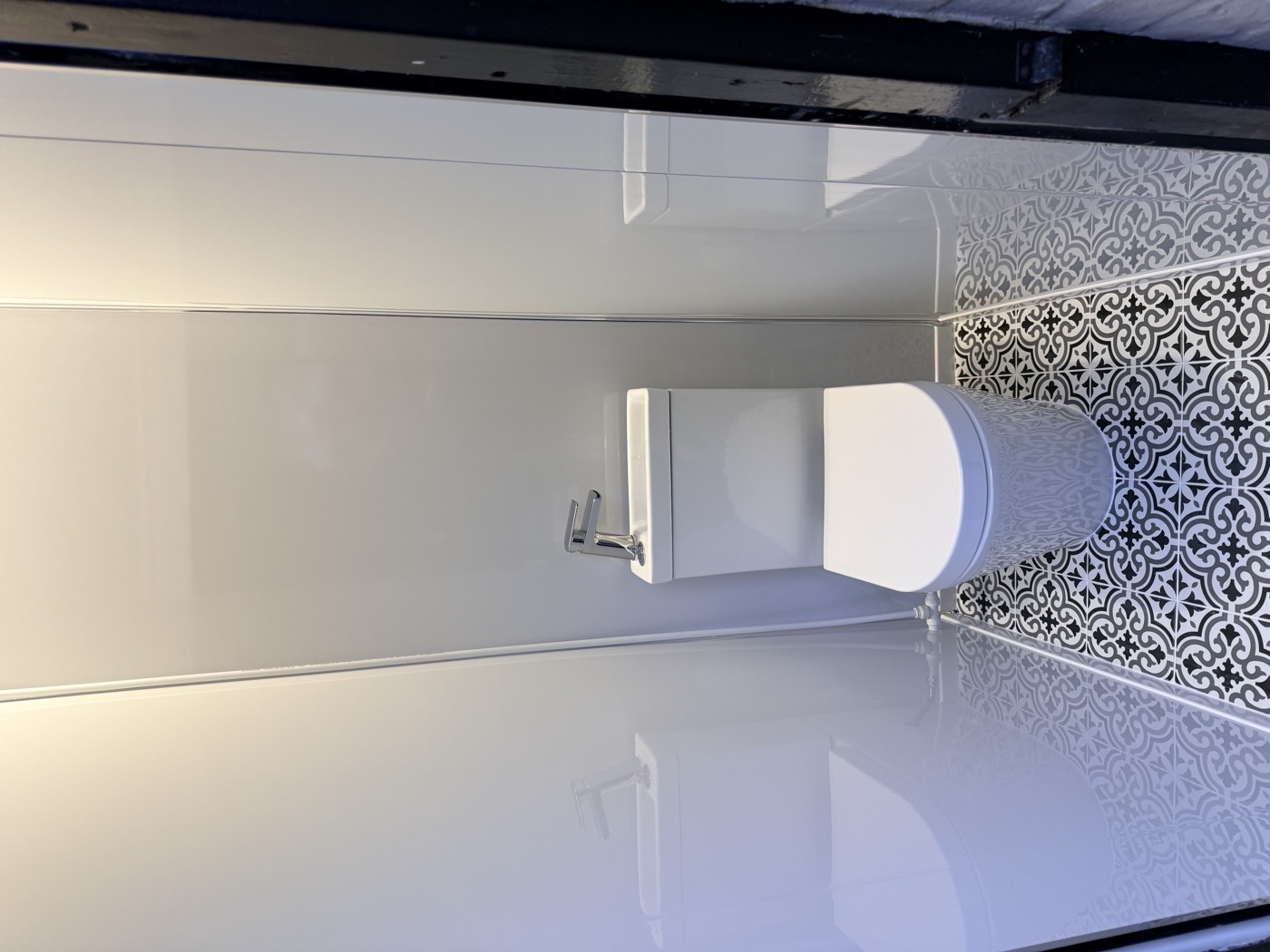 Bathroom after Leytonstone